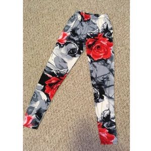 Rose Pattern Leggings